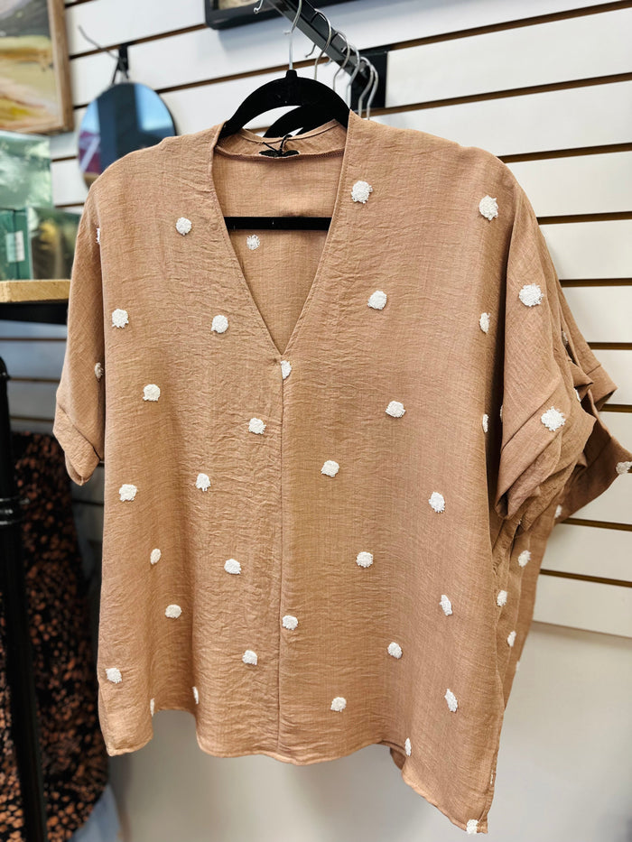 Taupe and Off-White Dot Detail Short Sleeve Top | Diana Jodifl
