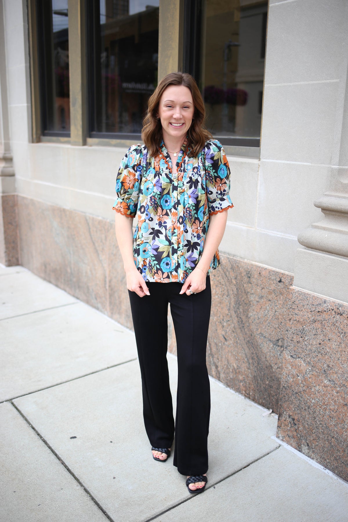 Bright Print and Hem Detail Short Sleeve Top | Tate Entro