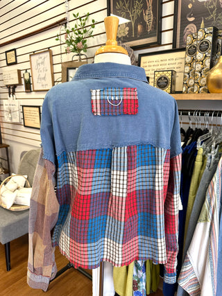 Denim Patchwork Crop Button-Down | Boutique Elise | Julie oli hali