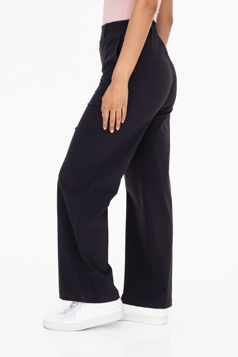 Classic Black Workwear Pant | Boutique Elise | Ashley Mono b