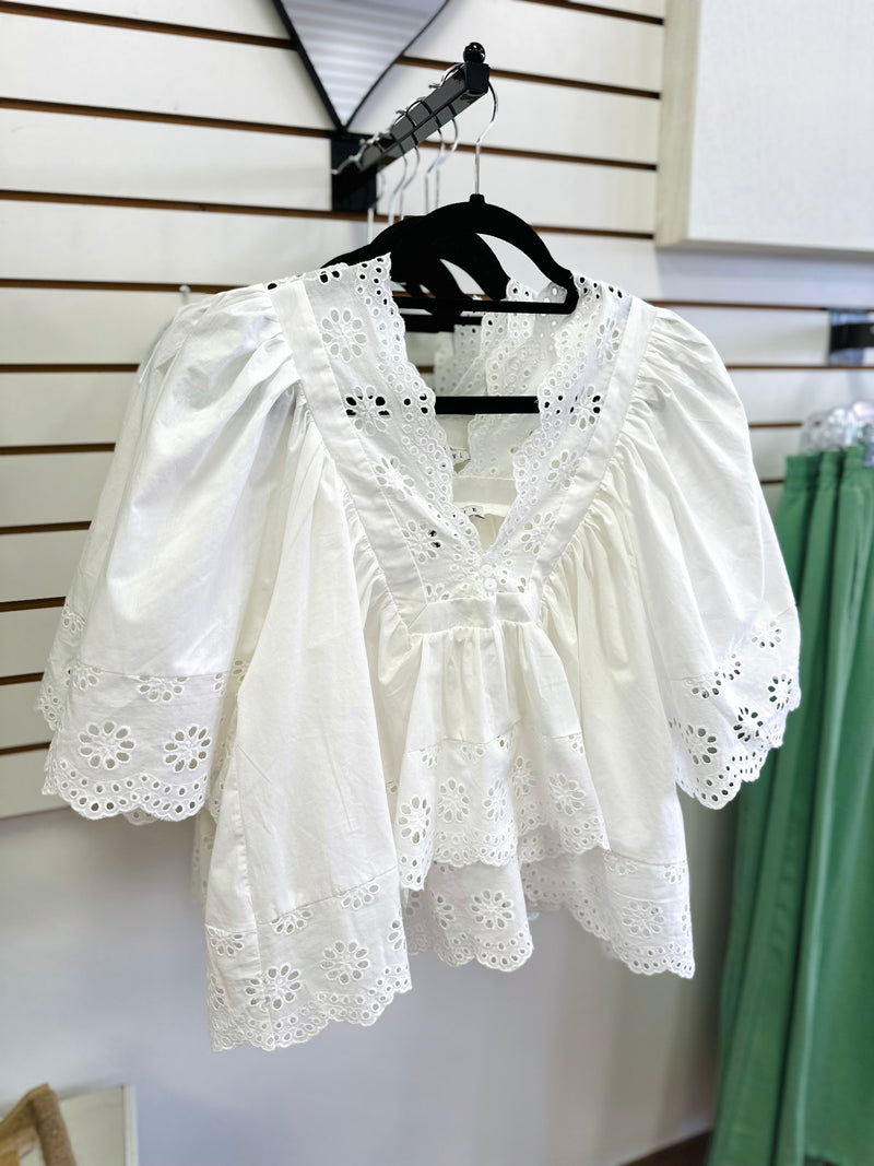 White Eyelet Floral Detail Peasant Top | Penelope Hyfve