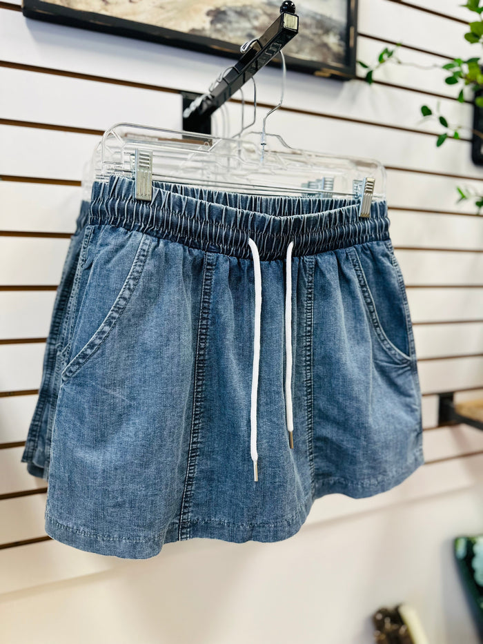 Denim Washed Skort | Laney cozy casual
