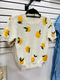 Oatmeal Lemon Lightweight Short Sleeve Sweater | Lenny Staccato