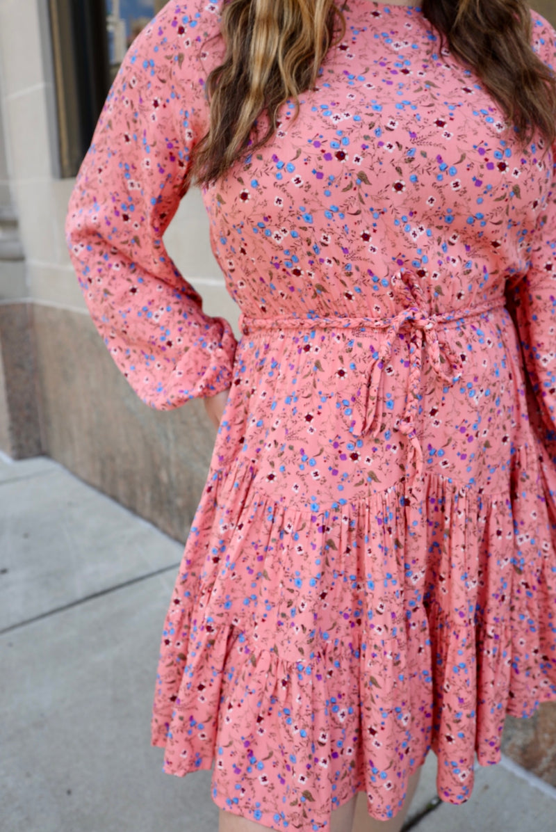 braided rope waistline detail of the dress