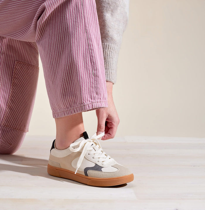 Tastic Sneakers blowfish