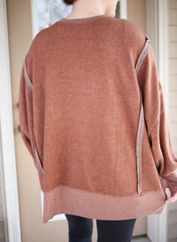 Cozy Fleece Hem Detail Chocolate Sweatshirt | Boutique Elise Hyfve