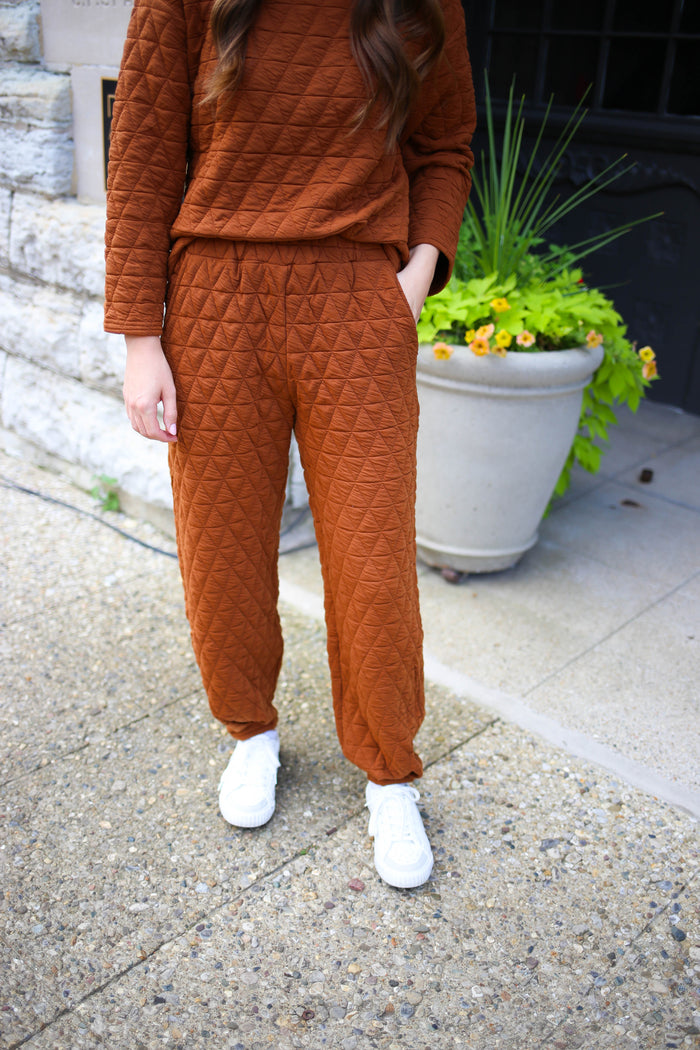 P7192 Rust Quilted Tucked Pant see and be seen