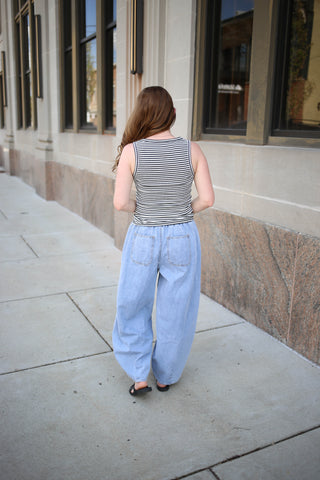 Light Wash Denim Elastic Waist Barrel Jeans | Jane Very J