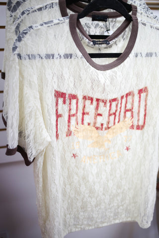 Free Bird Lace Short Sleeve Graphic Tee zutter