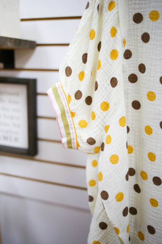 Polka Dot Gauze Short Sleeve Top | Gabby Hem & Thread