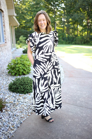 Black and White Abstract Print Maxi Dress | Jade Jodifl
