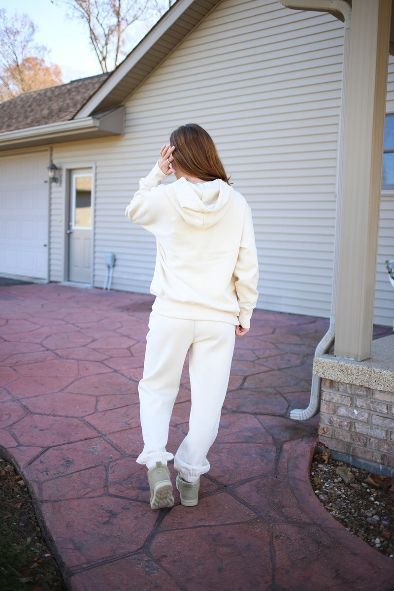 Womens Cozy Cream Sweatpants | Boutique Elise | Jaylen Hyfve