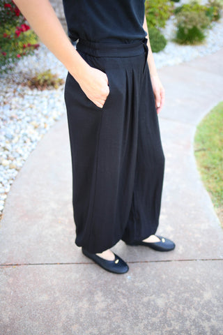 Tailored Black Ballon Pant | Tanna Entro