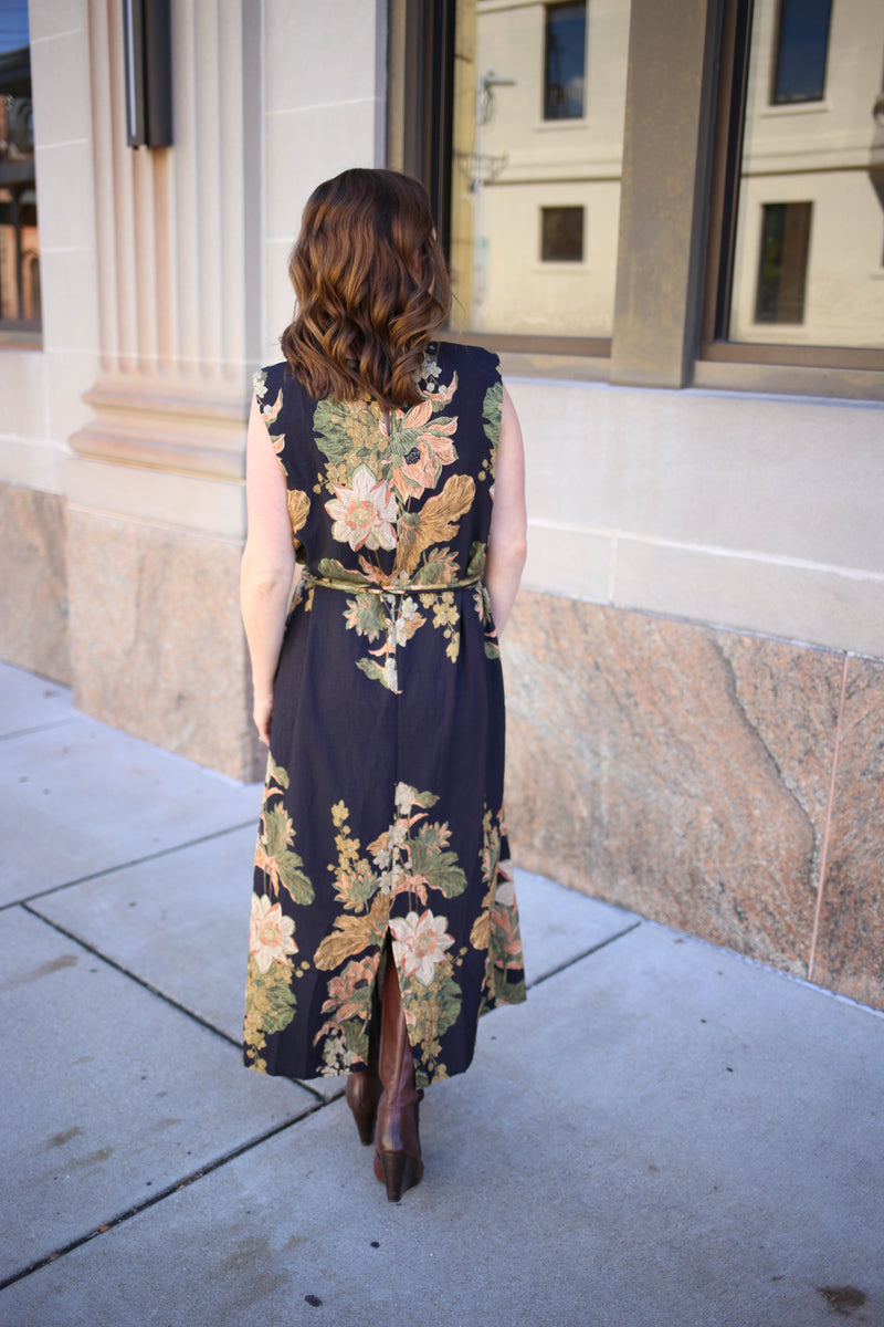 Black Fall Print Sleeveless Maxi Dress | Mandy Entro
