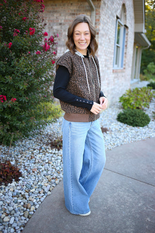 Leopard Print Quilted Hooded Vest | Lynn Staccato