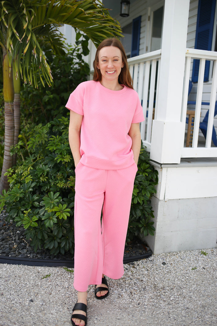 Light Pink Textured Short Sleeve Top | Boutique Elise | Megan Staccato