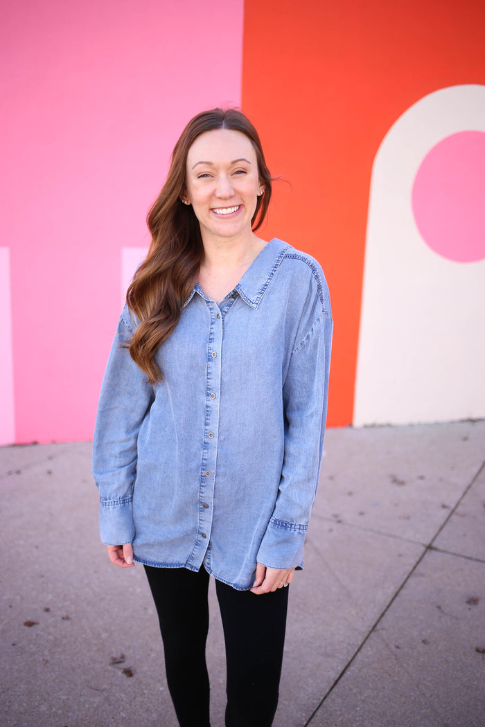 Chambray V-Neckline Collar Button-Down Top | Boutique Elise | Serena fate