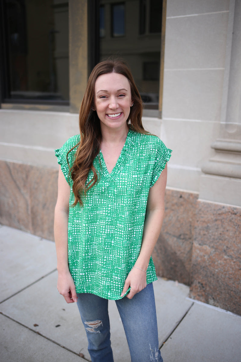 Green Moon Print Sleeveless Top | Boutique Elise Jodifl