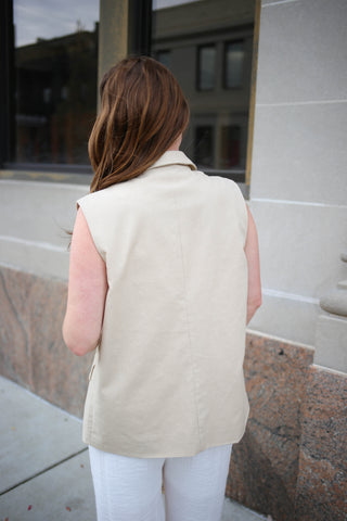 Sleeveless Tan Vest | Boutique Elise Gilli