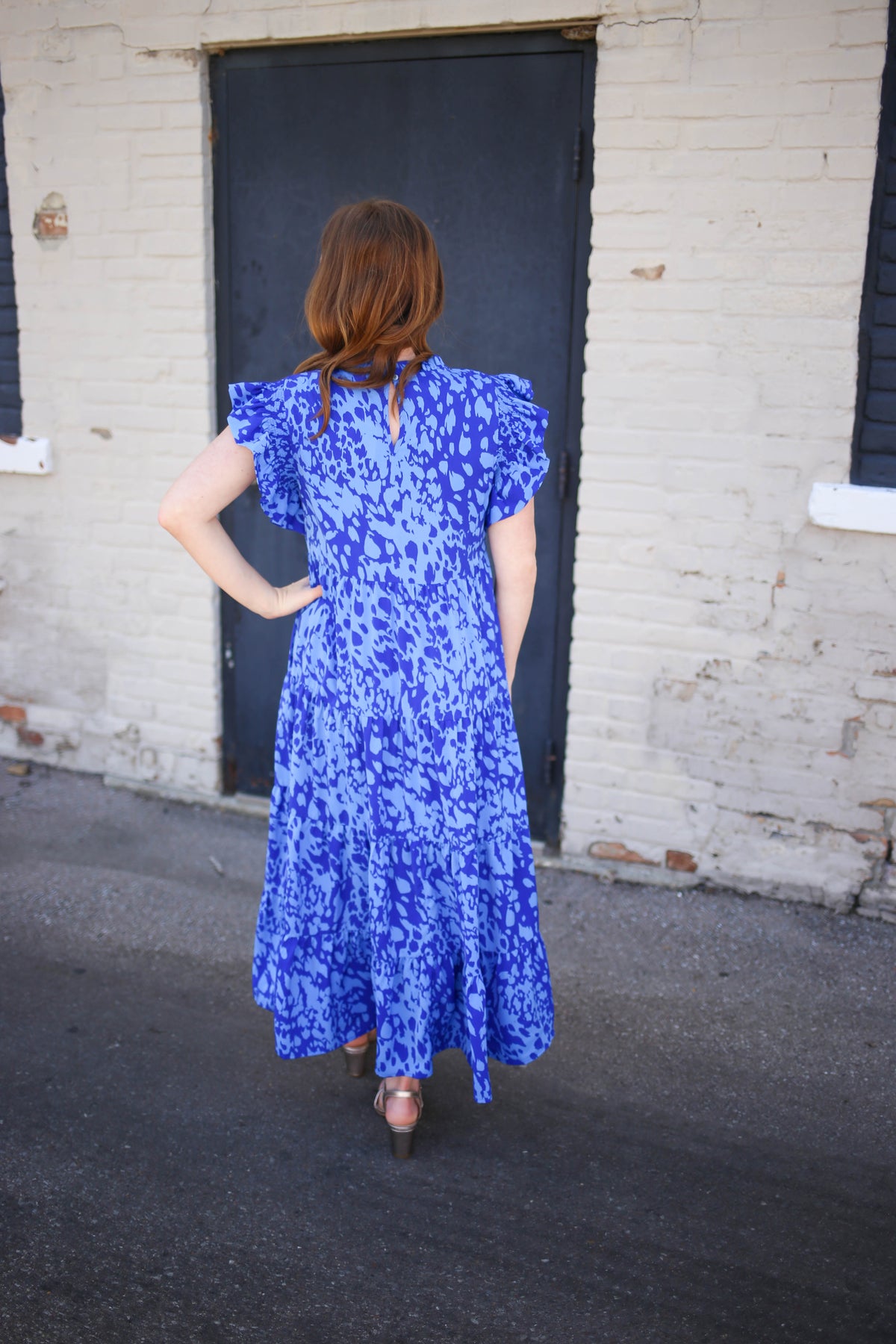Blue Print Sleeveless Midi Dress | Boutique Elise | Naomi Jodifl