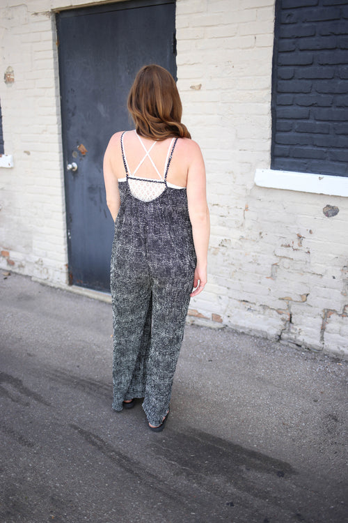 Mineral Washed Green Long Sleeve Top | Boutique Elise | Makenna