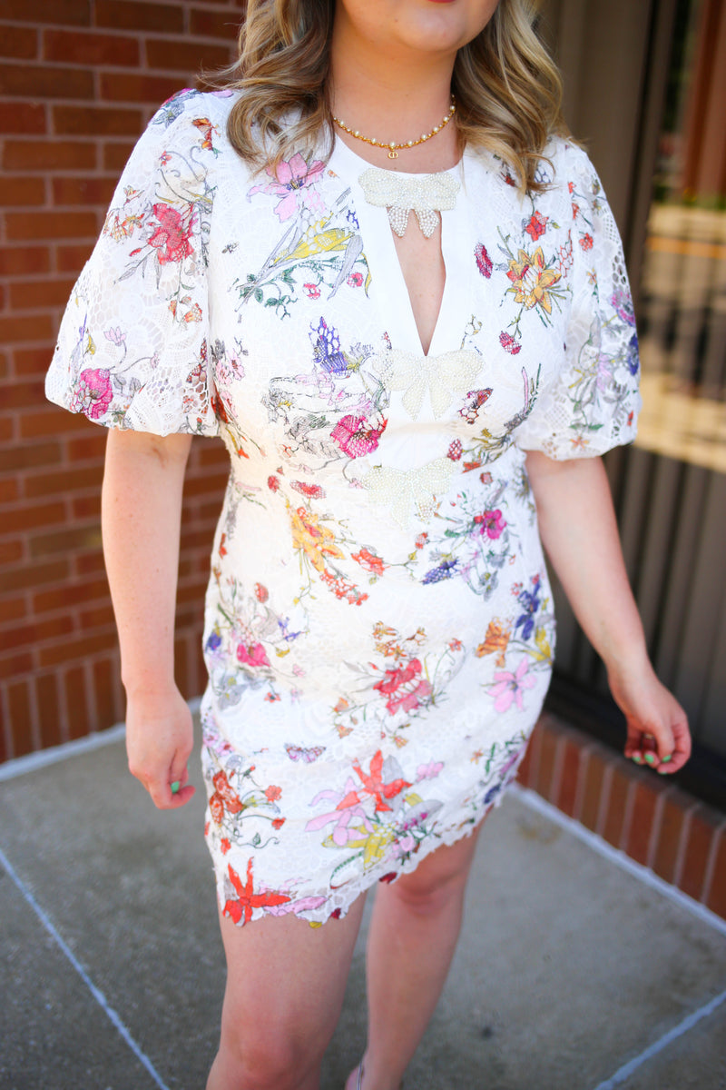 Off White Floral and Bow Detail Dress | Boutique Elise | Penny Entro