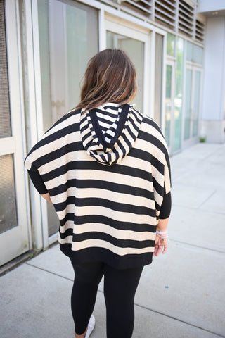 Black Stripe Oversized 3/4 Sleeve Top | Boutique Elise | Shaylee Easel