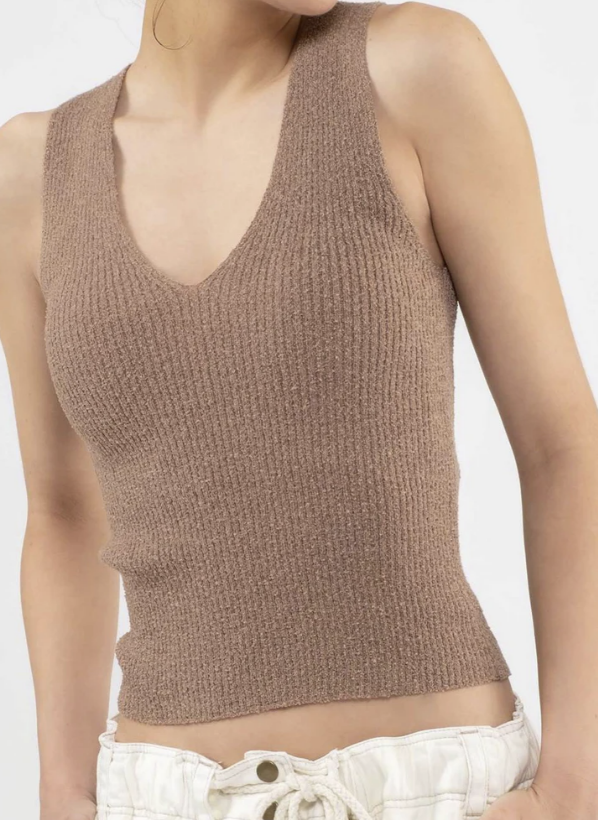 Knit V-Neckline Tank Top | Boutique Elise | Samantha Blu Pepper