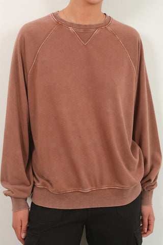 Chestnut Brown Mineral Washed Sweatshirt | Boutique Elise | Cristy Hyfve