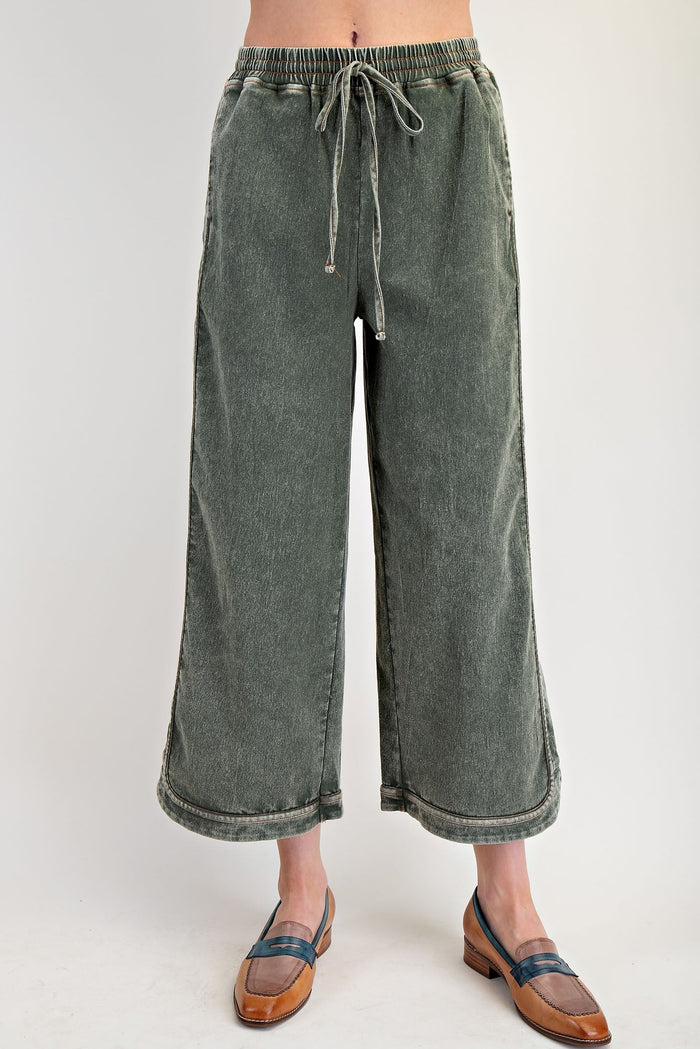 Olive Green Mineral Wash Crop Pant | Ollie Easel