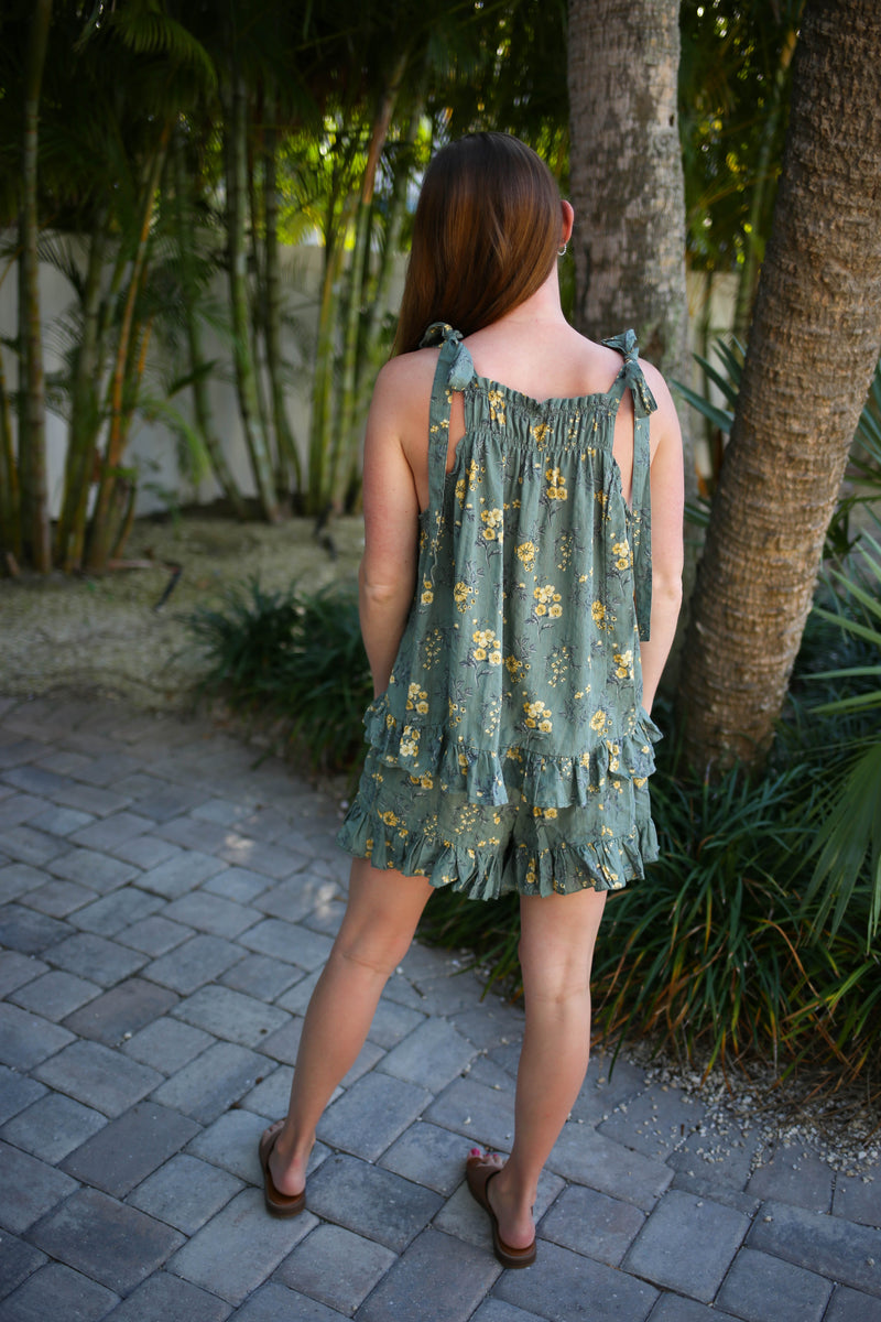 Olive Floral Print Ruffle Shorts | Boutique Elise | Alyssa Easel